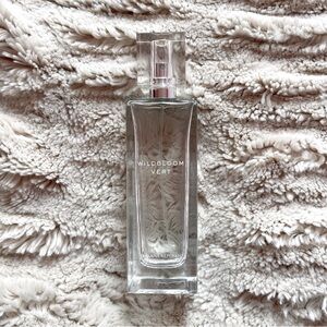 Banana Republic Wildbloom Vert ▫️⚜️🤍